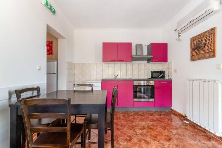Apartments Nika With Swimming Pool And Beautiful Sea View Dobreć Екстериор снимка