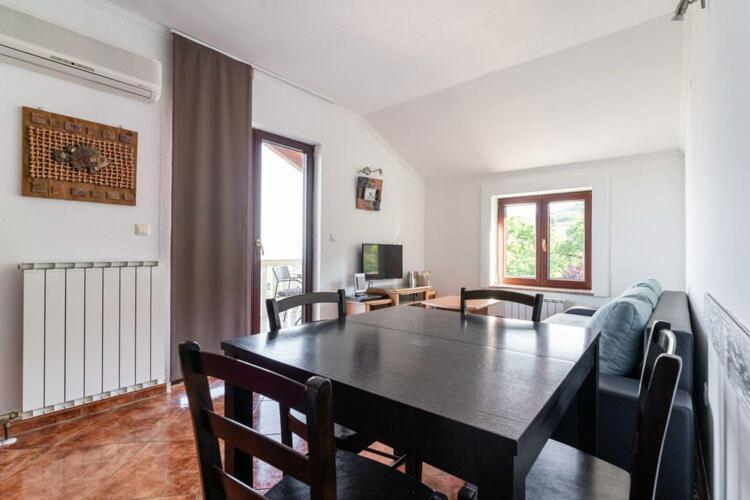 Apartments Nika With Swimming Pool And Beautiful Sea View Dobreć Екстериор снимка