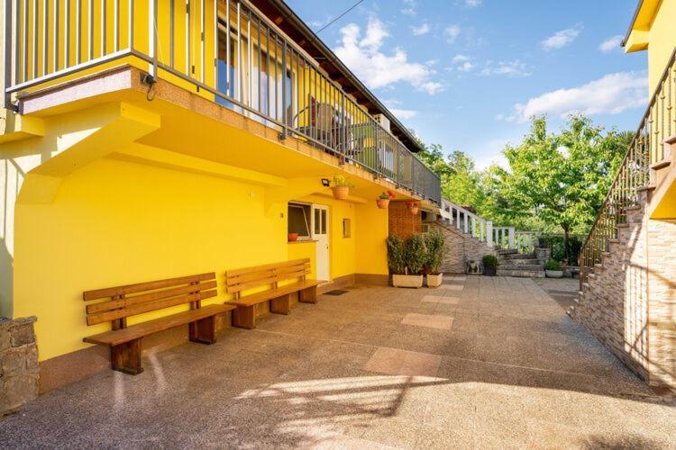 Apartments Nika With Swimming Pool And Beautiful Sea View Dobreć Екстериор снимка