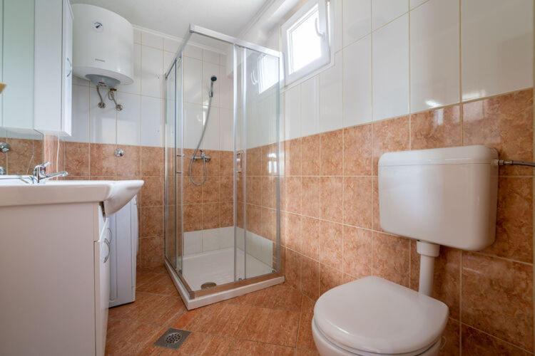 Apartments Nika With Swimming Pool And Beautiful Sea View Dobreć Екстериор снимка