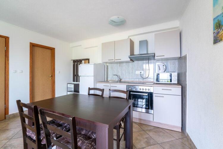 Apartments Nika With Swimming Pool And Beautiful Sea View Dobreć Екстериор снимка