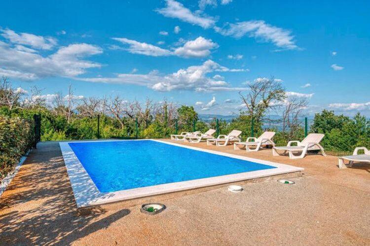 Apartments Nika With Swimming Pool And Beautiful Sea View Dobreć Екстериор снимка